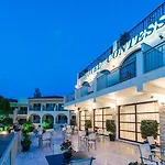 Contessa Hotel 3*